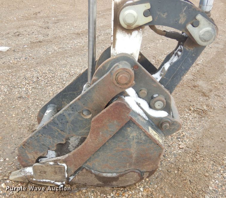 image for item MX9979 2017 Bobcat E35i  mini excavator