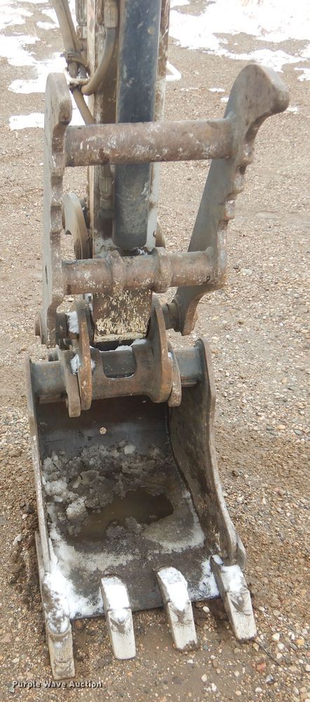 image for item MX9979 2017 Bobcat E35i  mini excavator