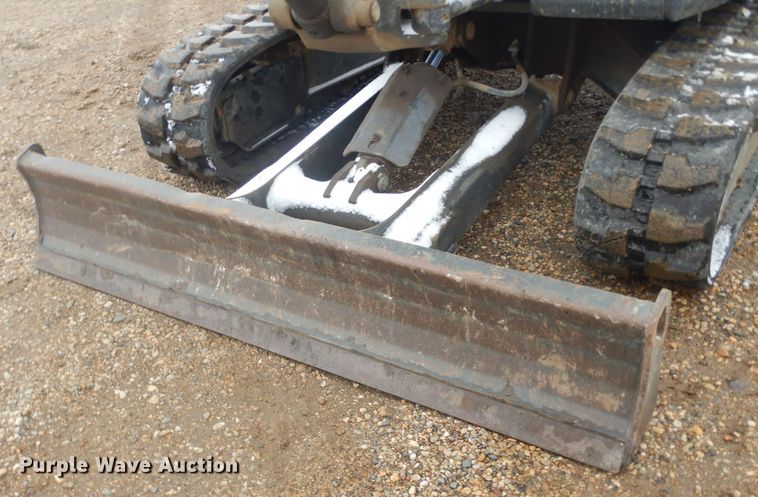 image for item MX9979 2017 Bobcat E35i  mini excavator