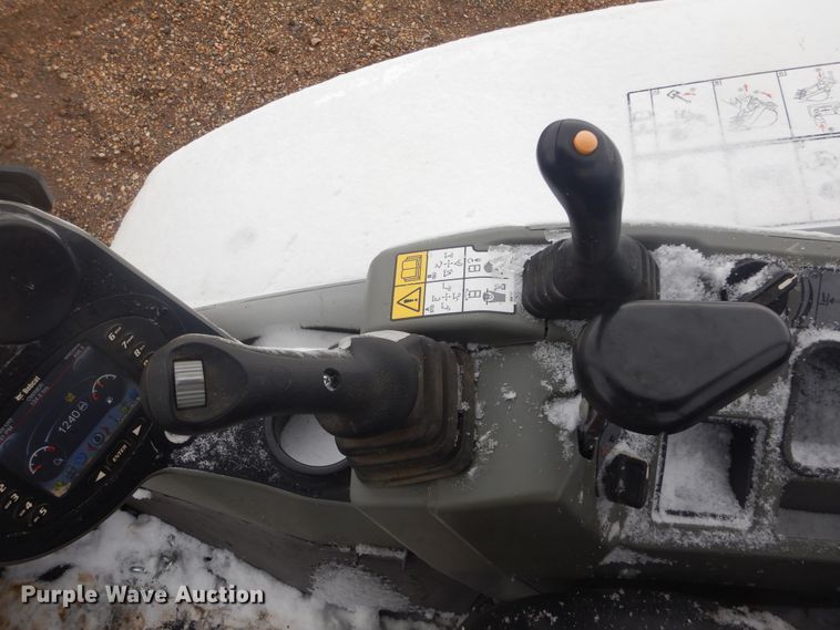 image for item MX9979 2017 Bobcat E35i  mini excavator