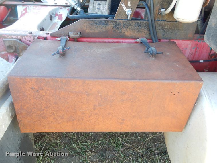 image for item MX9980 1973 Freightliner  semi truck