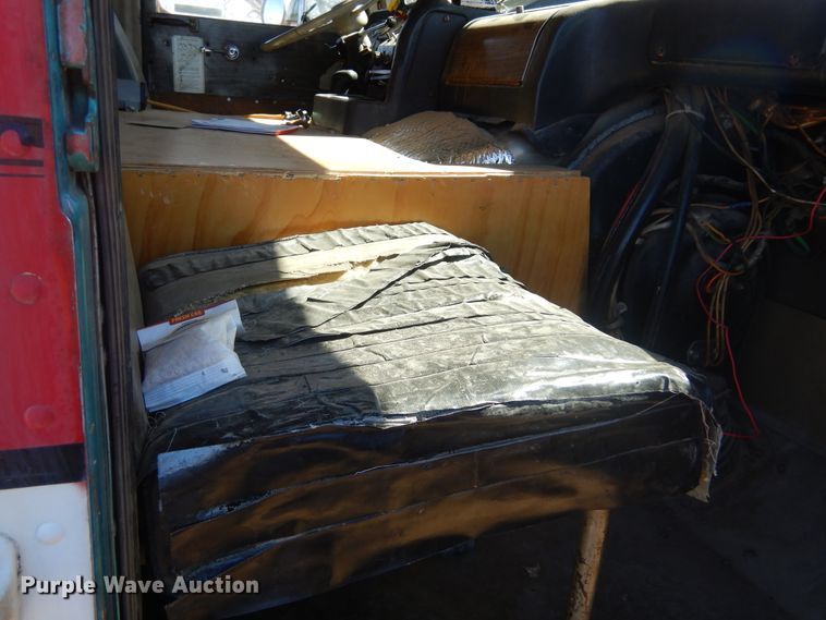 image for item MX9980 1973 Freightliner  semi truck