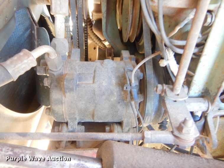 image for item MX9980 1973 Freightliner  semi truck