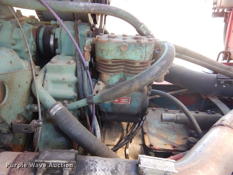 image for item MX9980 1973 Freightliner  semi truck