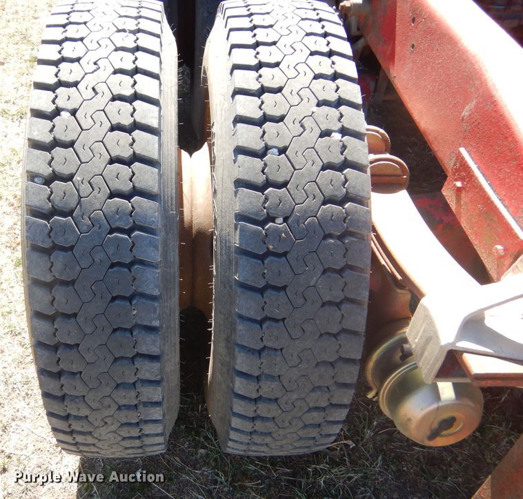 image for item MX9980 1973 Freightliner  semi truck