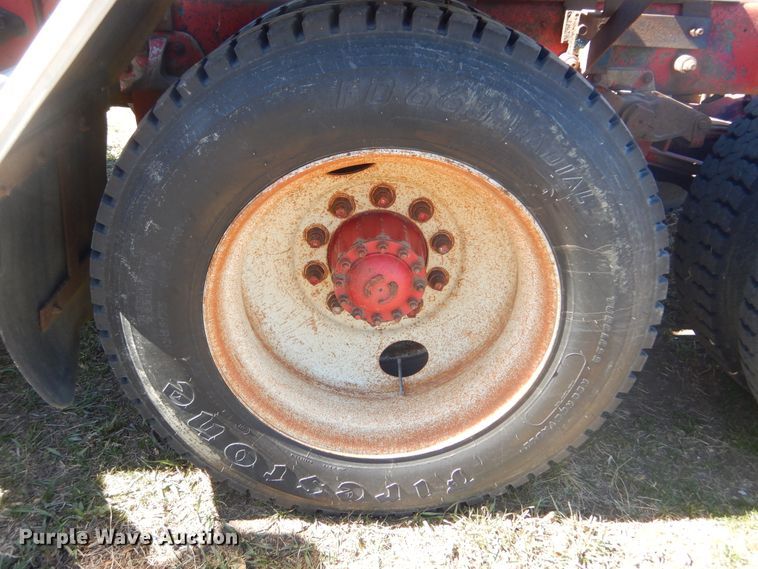 image for item MX9980 1973 Freightliner  semi truck