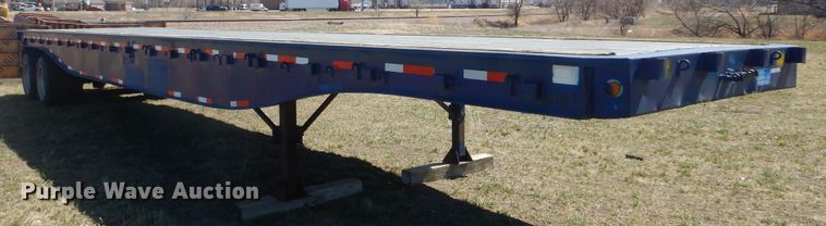 image for item MX9981 1997 Utility  flatbed trailer