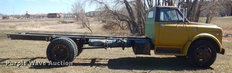 image for item MX9983 Chevrolet C50  truck cab and chassis