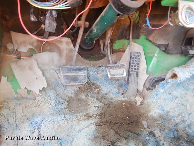 image for item MX9983 Chevrolet C50  truck cab and chassis