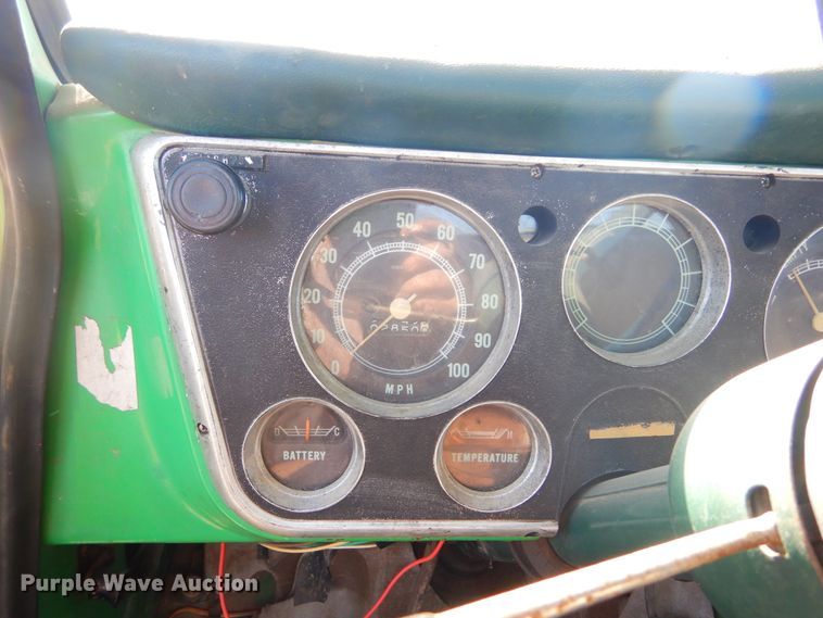 image for item MX9983 Chevrolet C50  truck cab and chassis