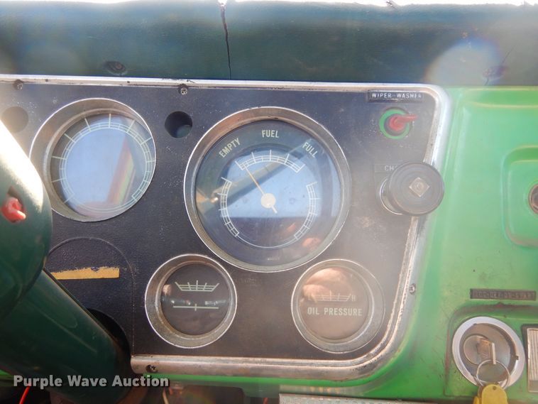 image for item MX9983 Chevrolet C50  truck cab and chassis