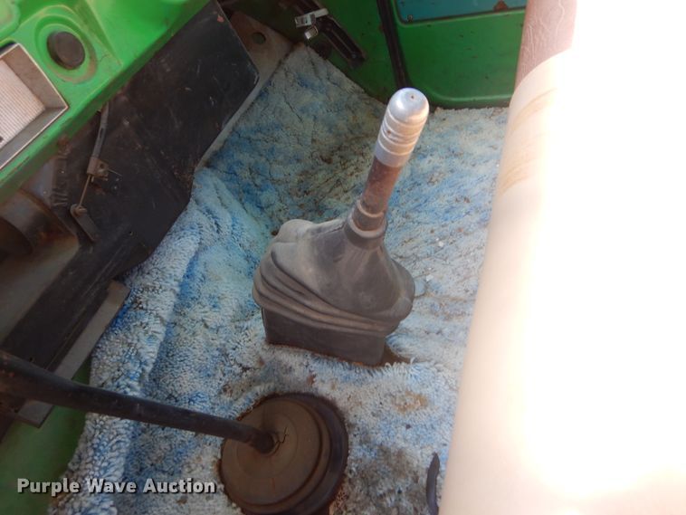 image for item MX9983 Chevrolet C50  truck cab and chassis