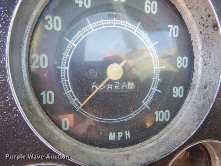 image for item MX9983 Chevrolet C50  truck cab and chassis