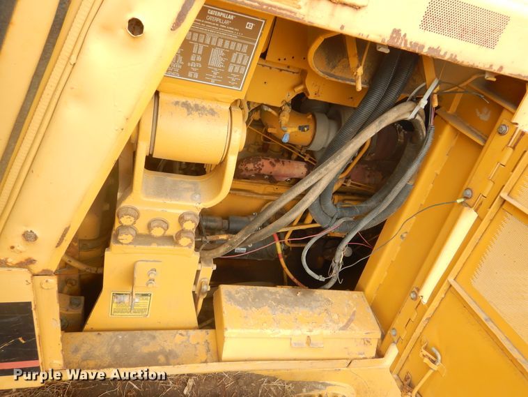 image for item MX9988 1990 Caterpillar 973 LGP  track loader