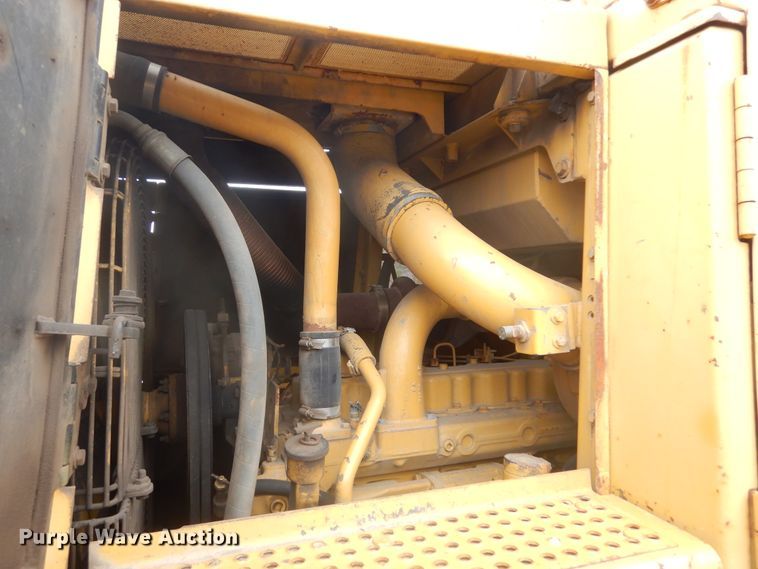 image for item MX9988 1990 Caterpillar 973 LGP  track loader