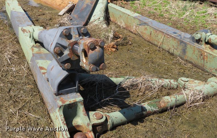 image for item ZA0041 Caterpillar D8K dozer blade