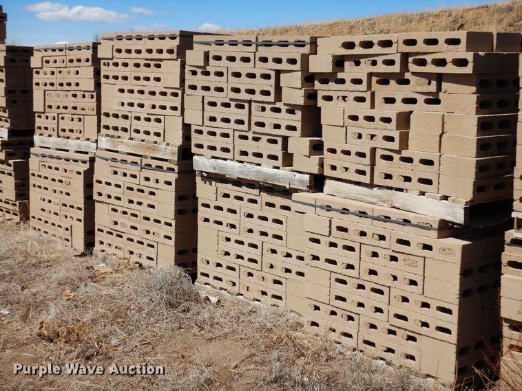 image for item ZA0043 (1,680) bricks