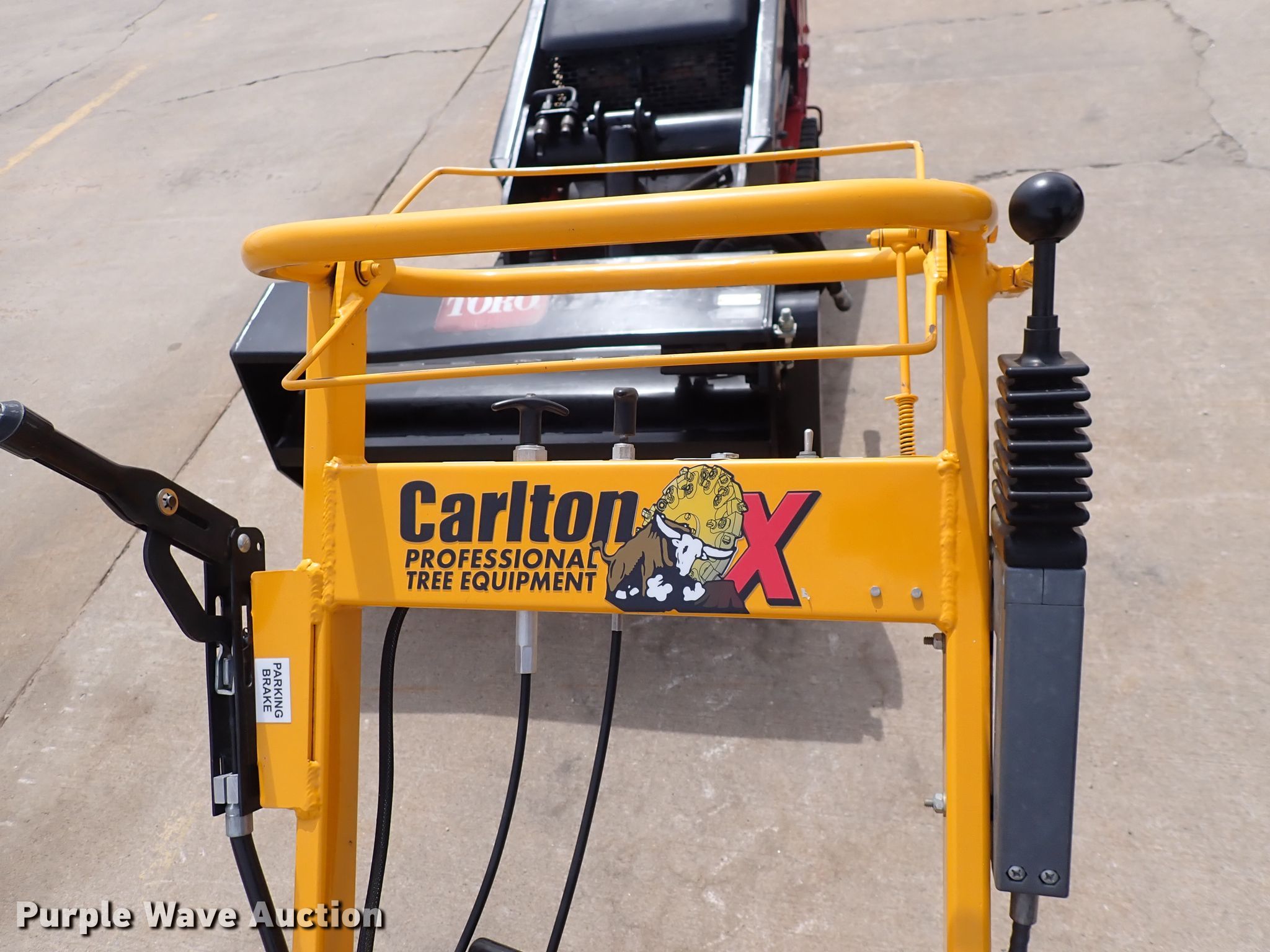 2018 Carlton SP2000 stump grinder in Wichita, KS Item HR9818 sold