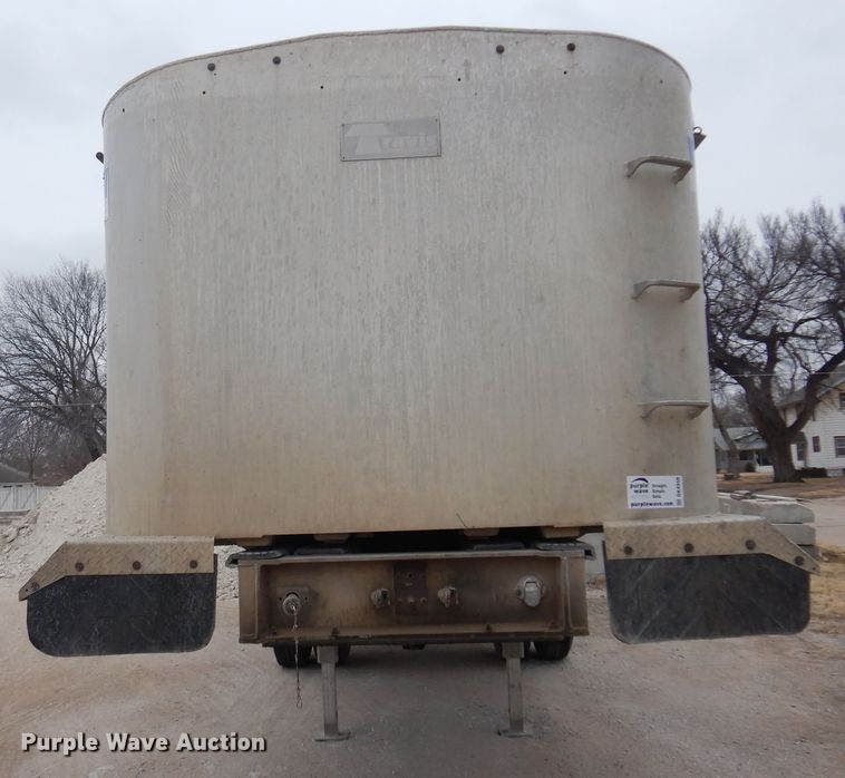 image for item DK4350 2005 Travis  end dump trailer