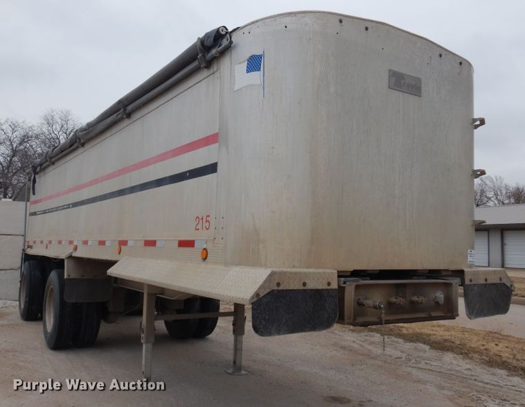 image for item DK4350 2005 Travis  end dump trailer
