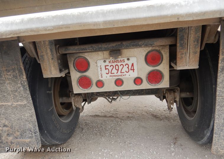 image for item DK4350 2005 Travis  end dump trailer