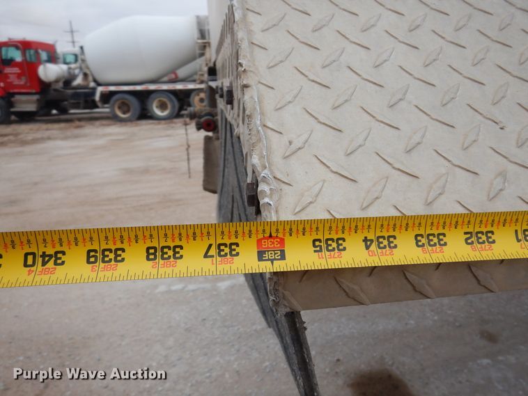 image for item DK4350 2005 Travis  end dump trailer