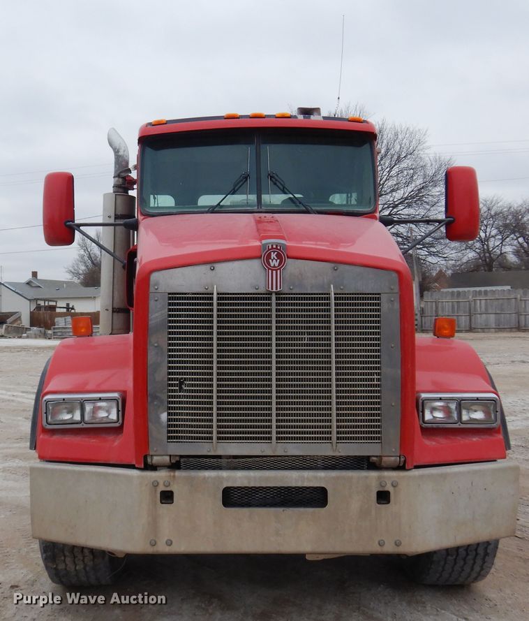 image for item DK4351 2001 Kenworth T800  ready mix truck