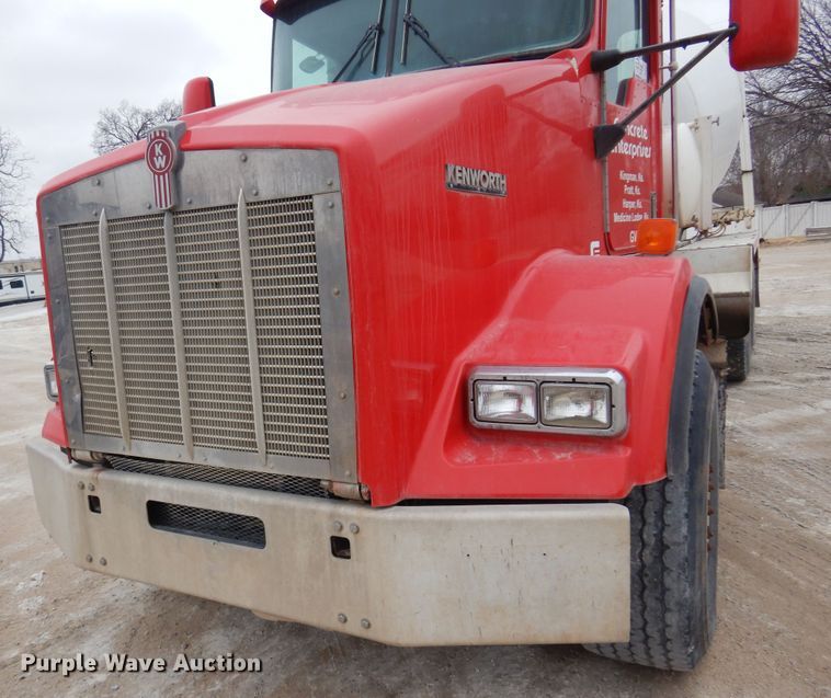 image for item DK4351 2001 Kenworth T800  ready mix truck