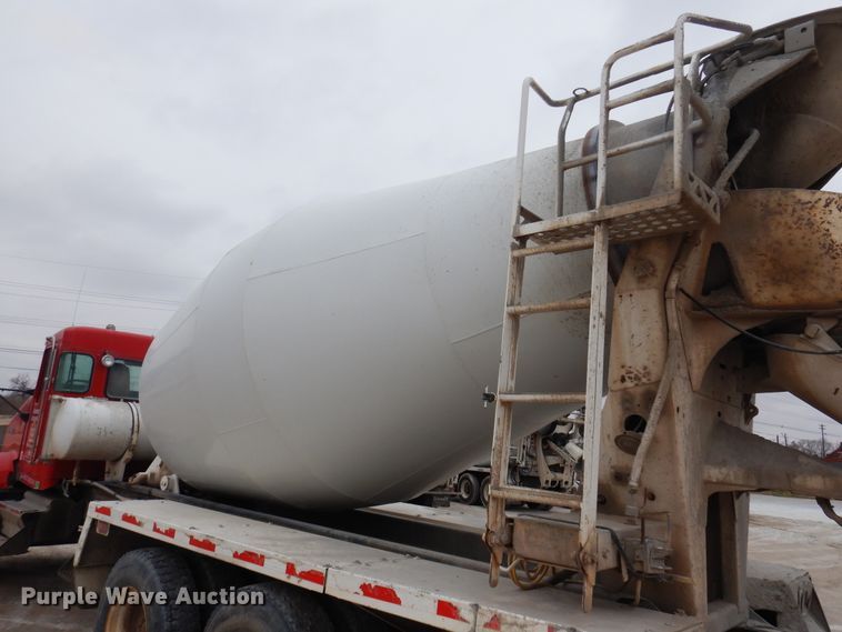 image for item DK4351 2001 Kenworth T800  ready mix truck