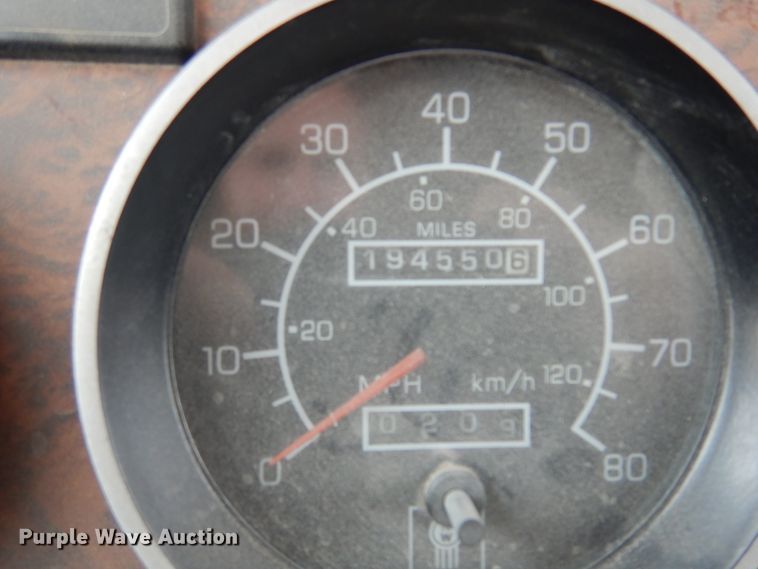 image for item DK4351 2001 Kenworth T800  ready mix truck