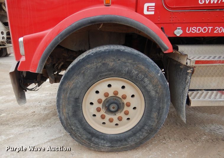 image for item DK4351 2001 Kenworth T800  ready mix truck