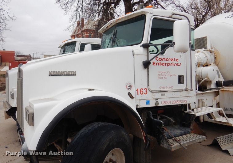 image for item DK4352 1999 Kenworth W900  ready mix truck
