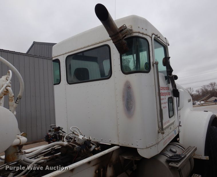 image for item DK4352 1999 Kenworth W900  ready mix truck