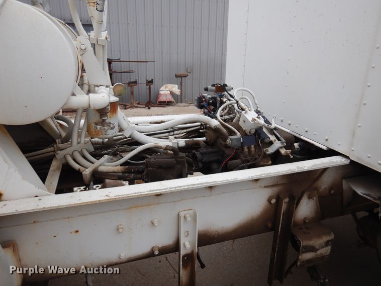 image for item DK4352 1999 Kenworth W900  ready mix truck