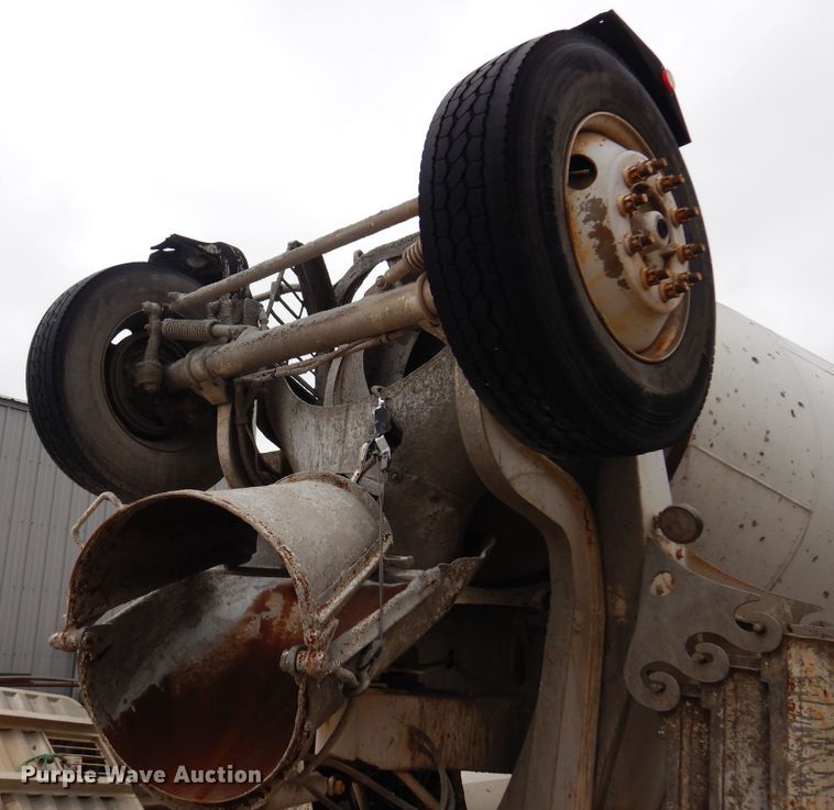 image for item DK4352 1999 Kenworth W900  ready mix truck