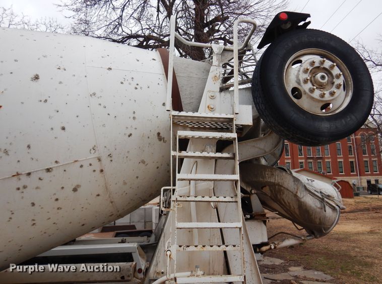 image for item DK4352 1999 Kenworth W900  ready mix truck