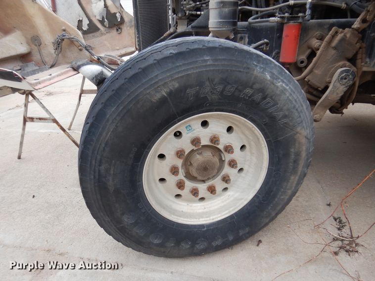 image for item DK4352 1999 Kenworth W900  ready mix truck