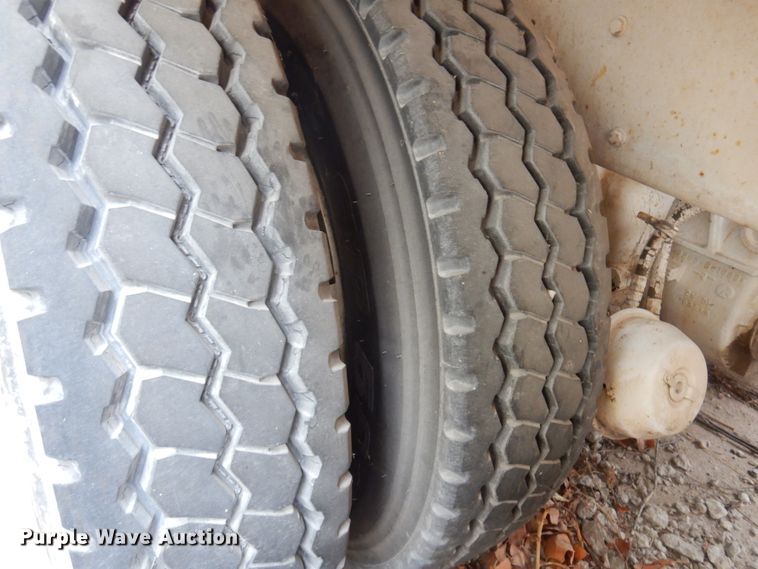 image for item DK4352 1999 Kenworth W900  ready mix truck