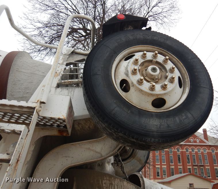 image for item DK4352 1999 Kenworth W900  ready mix truck