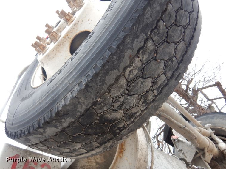 image for item DK4352 1999 Kenworth W900  ready mix truck