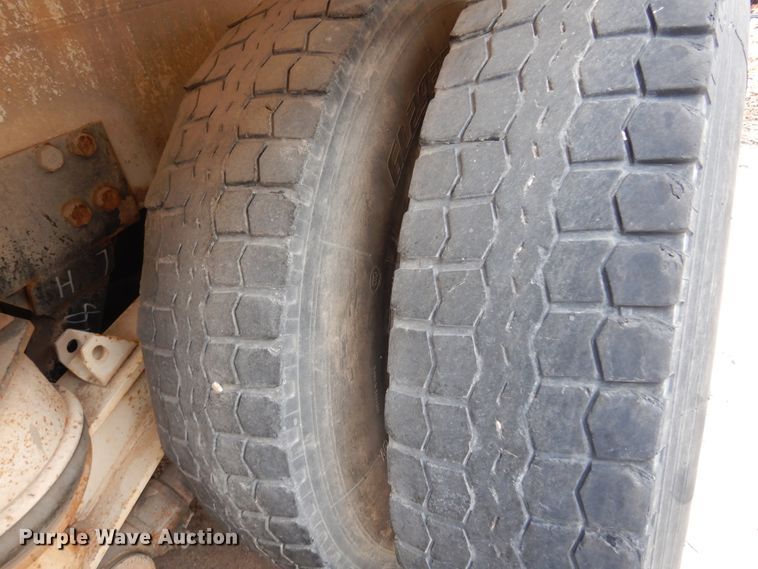 image for item DK4352 1999 Kenworth W900  ready mix truck