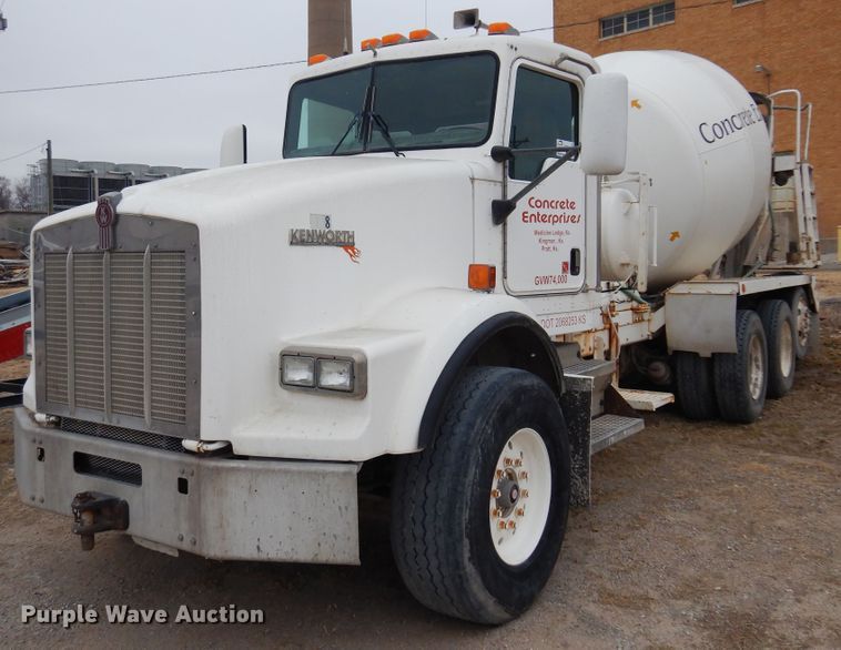 image for item DK4353 2003 Kenworth T800  ready mix truck