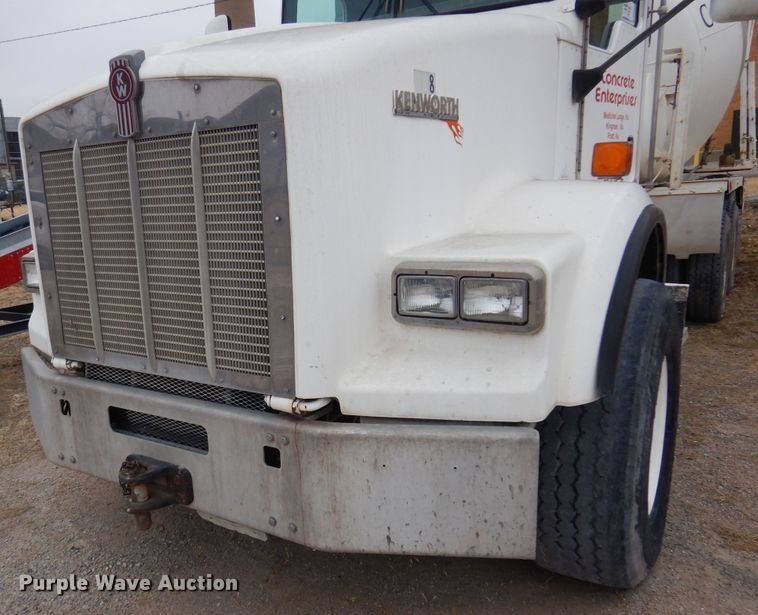 image for item DK4353 2003 Kenworth T800  ready mix truck