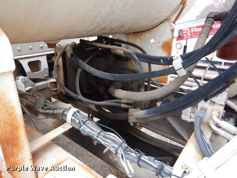 image for item DK4353 2003 Kenworth T800  ready mix truck