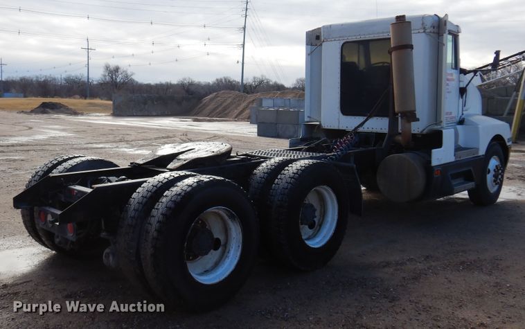 image for item DK4354 1990 Kenworth W900  semi truck