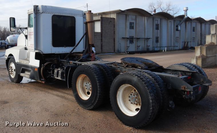 image for item DK4354 1990 Kenworth W900  semi truck