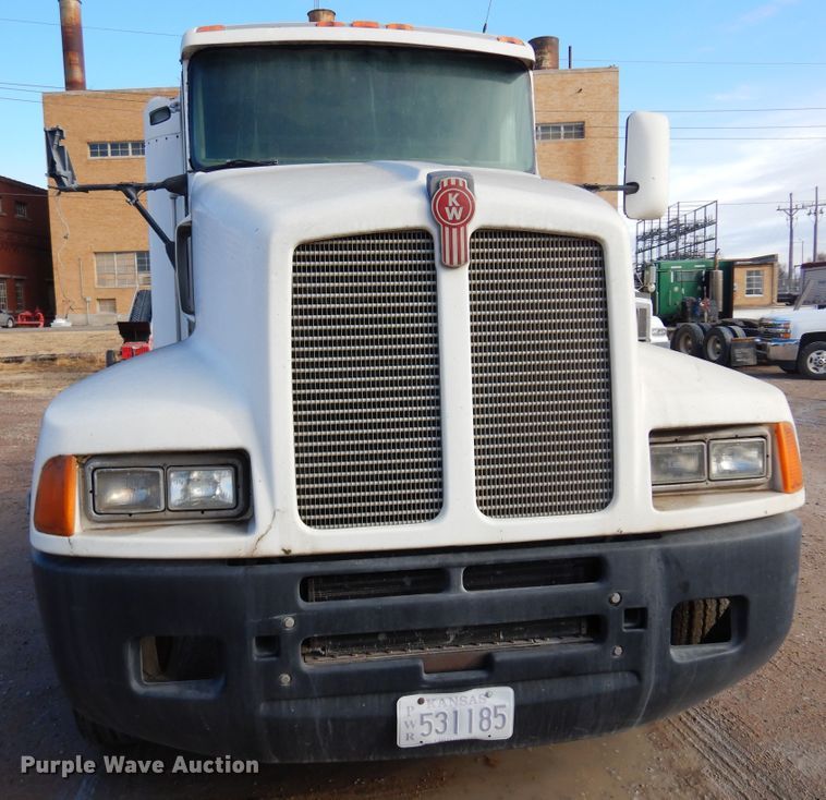 image for item DK4354 1990 Kenworth W900  semi truck