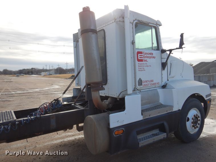 image for item DK4354 1990 Kenworth W900  semi truck