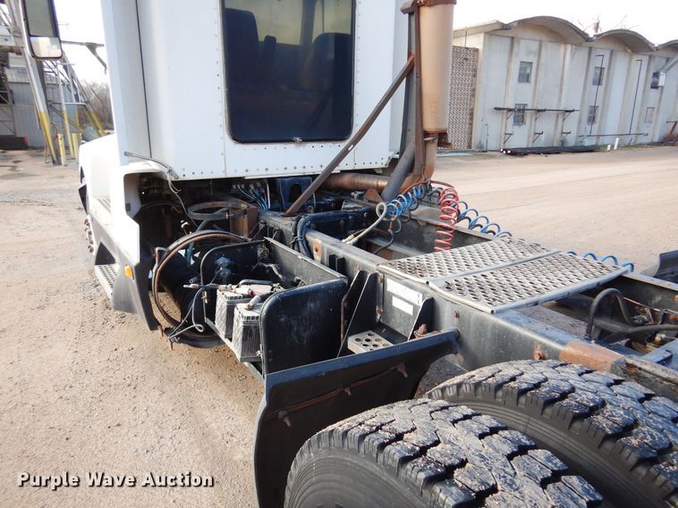 image for item DK4354 1990 Kenworth W900  semi truck