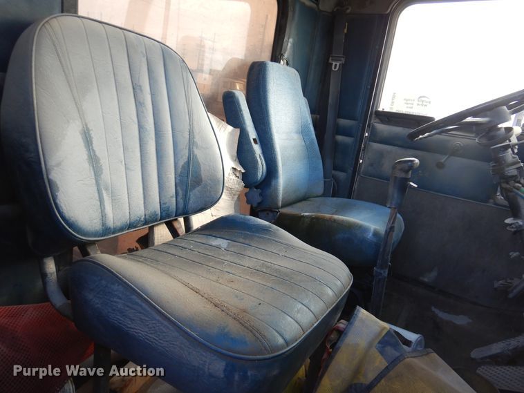 image for item DK4354 1990 Kenworth W900  semi truck